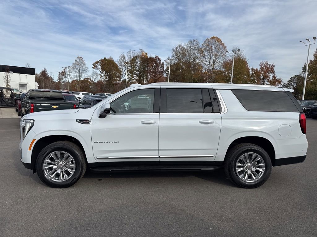 New 2026 GMC Yukon XL Denali image 2