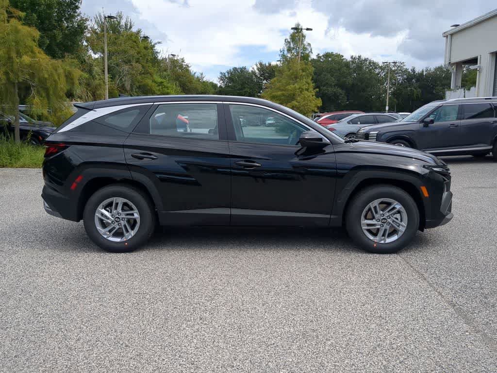 New 2026 Hyundai Tucson SE FWD image 8