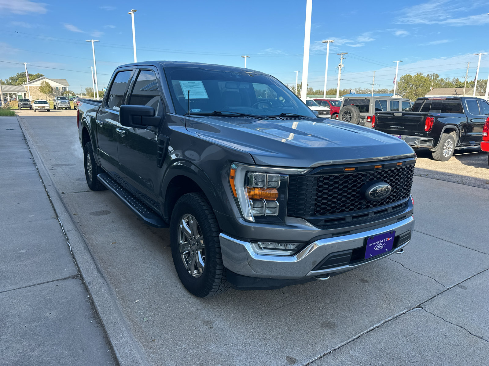 Used 2021 Ford F150 XLT w/ Equipment Group 302A High AWD/4WD image 9