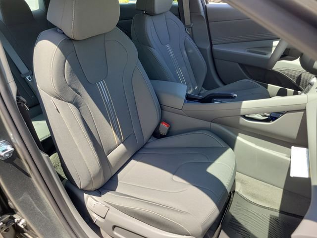 New 2026 Hyundai Elantra Sport FWD image 20