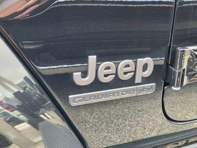 Certified 2021 Jeep Gladiator Sport w/ Quick Order Package 24Q 80Th AWD/4WD image 4