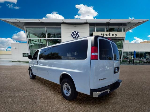 Used 2024 Chevrolet Express 3500 LT w/ LT Preferred Equipment Group RWD image 4