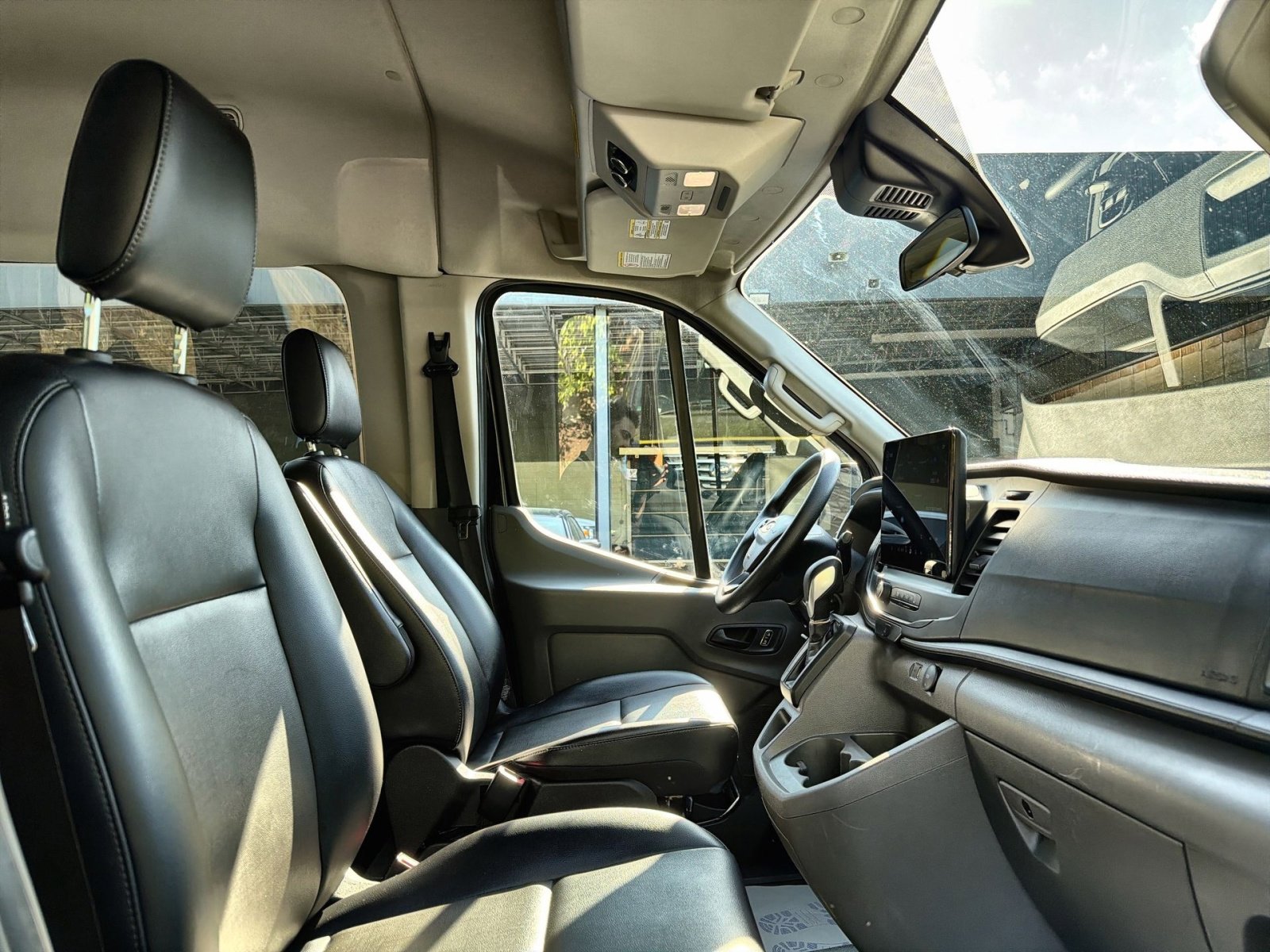 Used 2024 Ford Transit 350 XL image 36