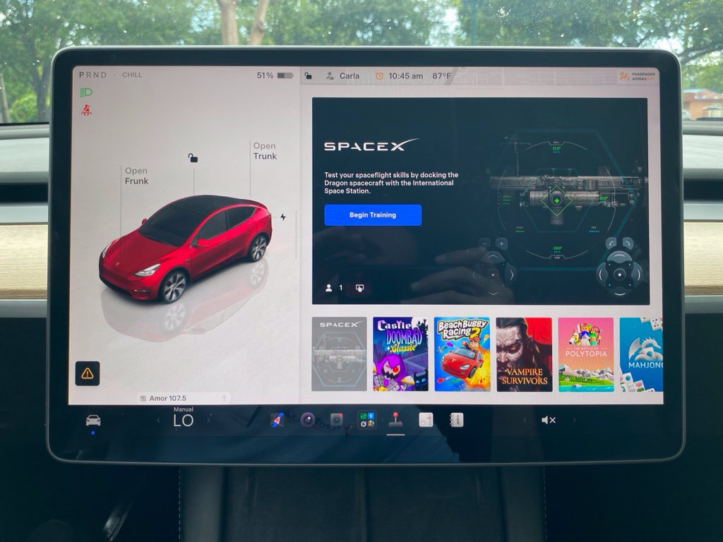 Used 2024 Tesla Model Y Long Range AWD/4WD image 32