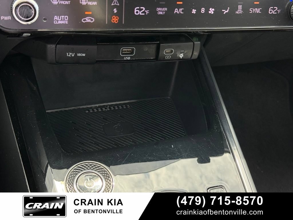 Certified 2024 Kia Niro Wind FWD image 18