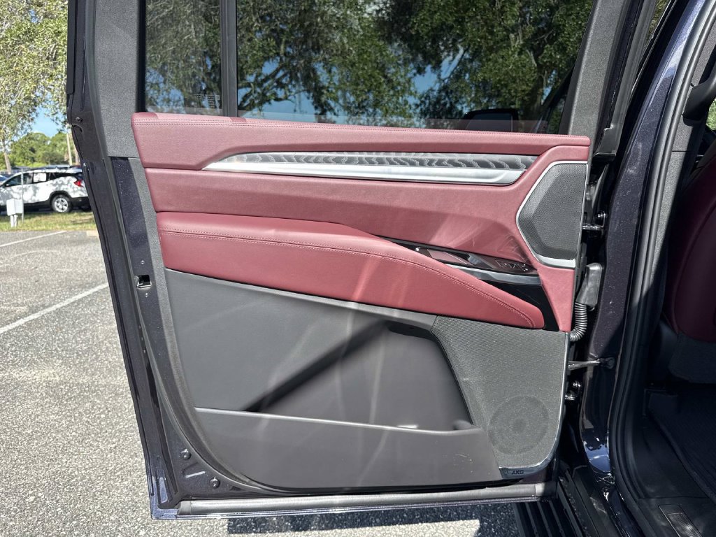 New 2026 Cadillac Escalade ESV Sport w/ LPO, Floor Liner Package RWD image 13