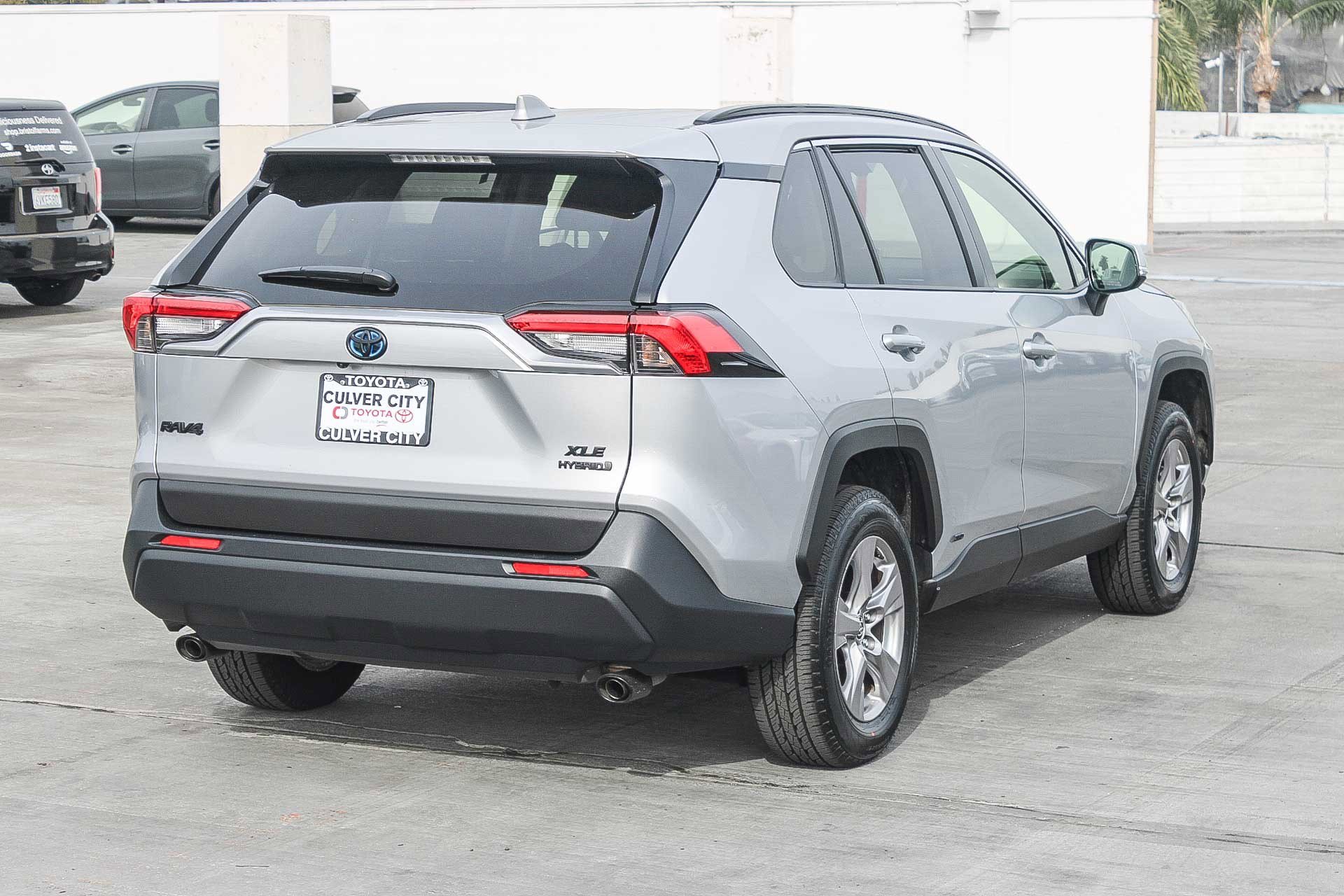 Certified 2023 Toyota RAV4 XLE w/ Convenience Package image 9