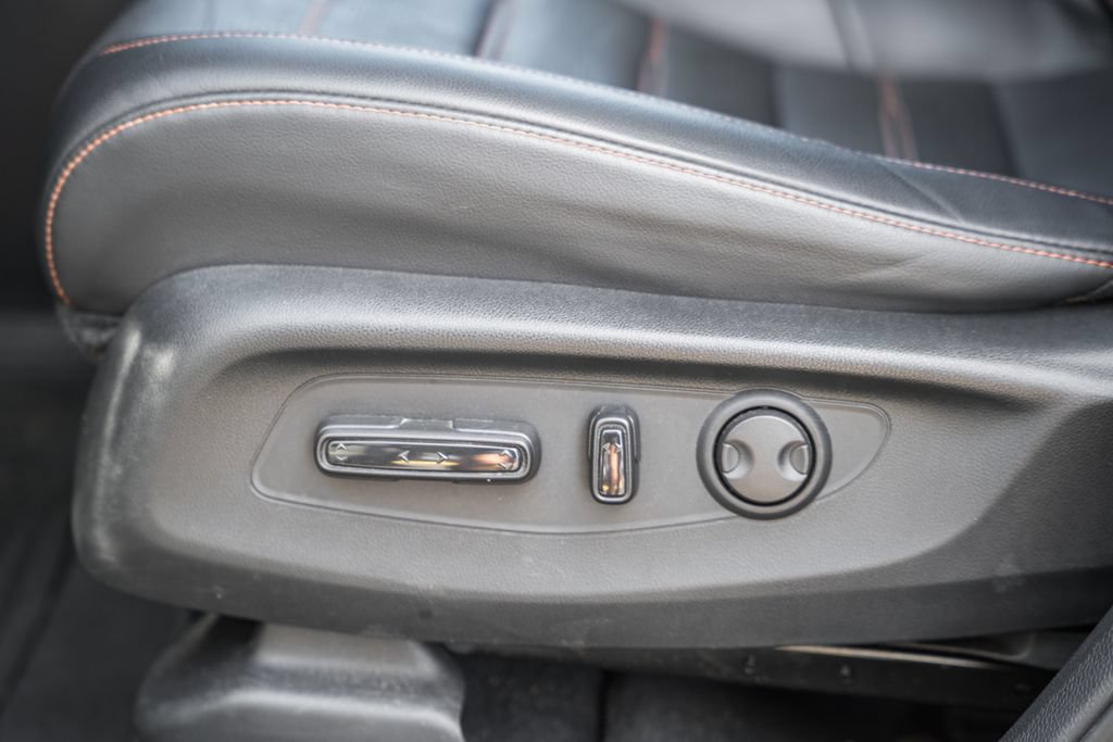Used 2023 Honda CR-V Sport Touring image 38