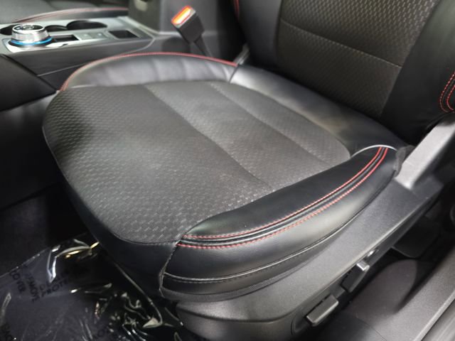 Used 2023 Ford Escape ST-Line w/ Tech Pack #1 image 28