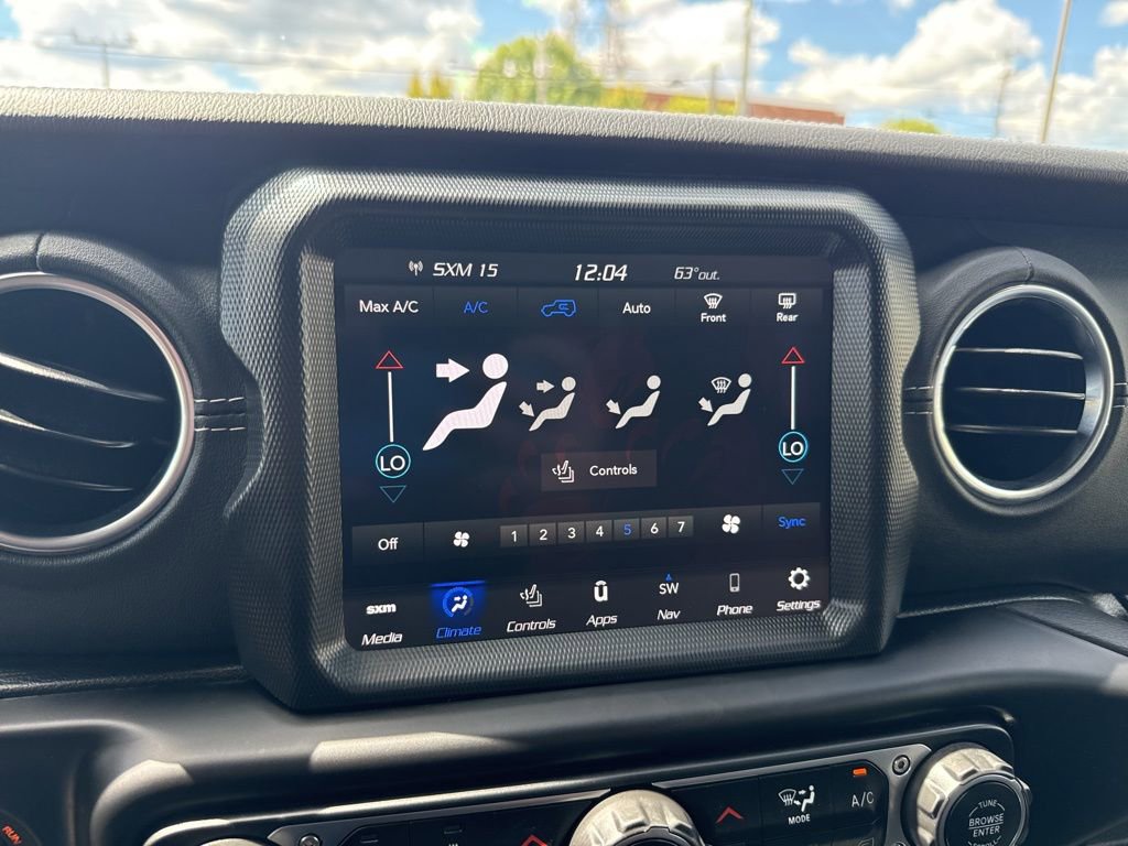 Used 2021 Jeep Wrangler Unlimited Sahara image 20