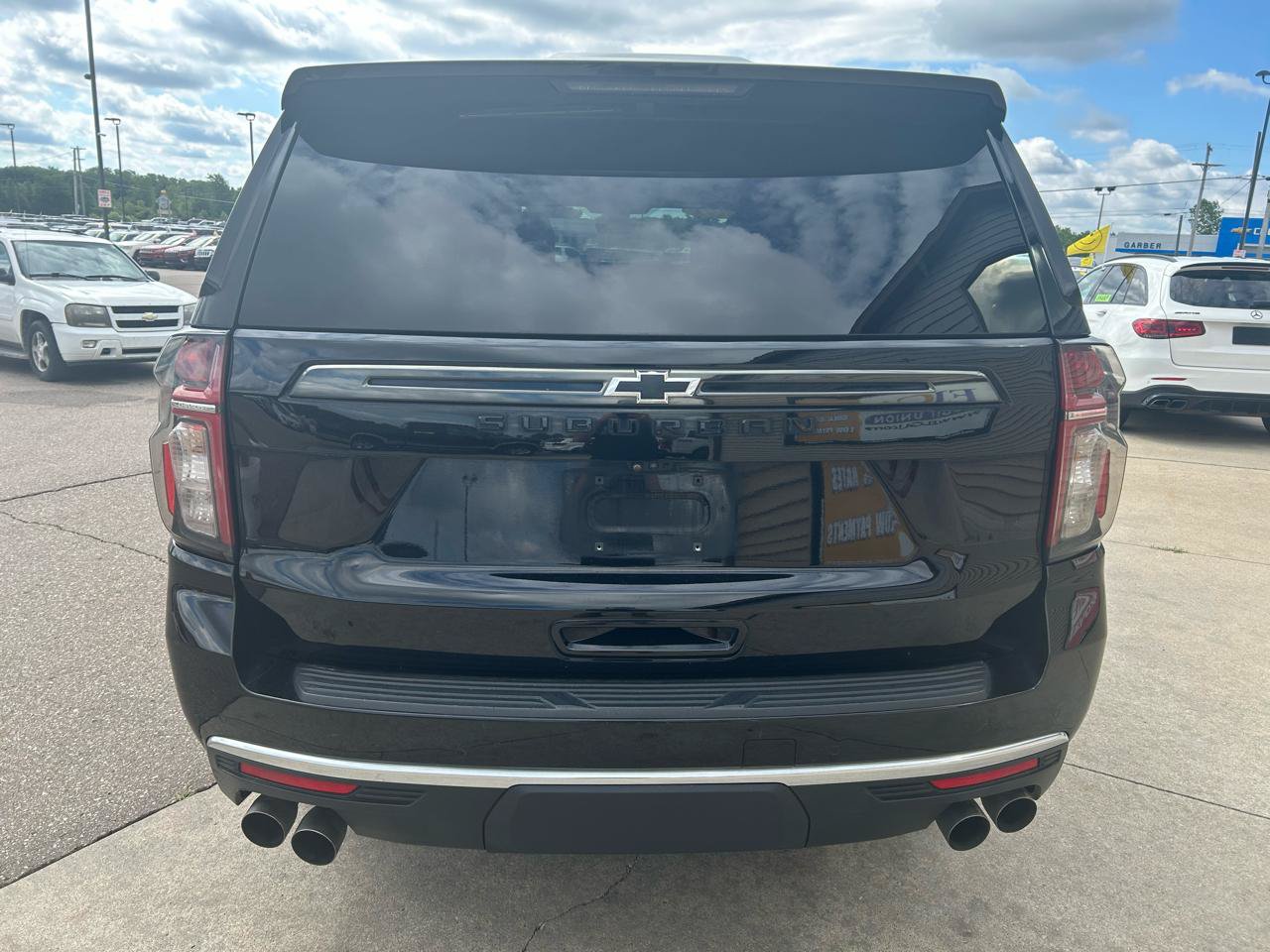 Used 2021 Chevrolet Suburban High Country AWD/4WD image 6