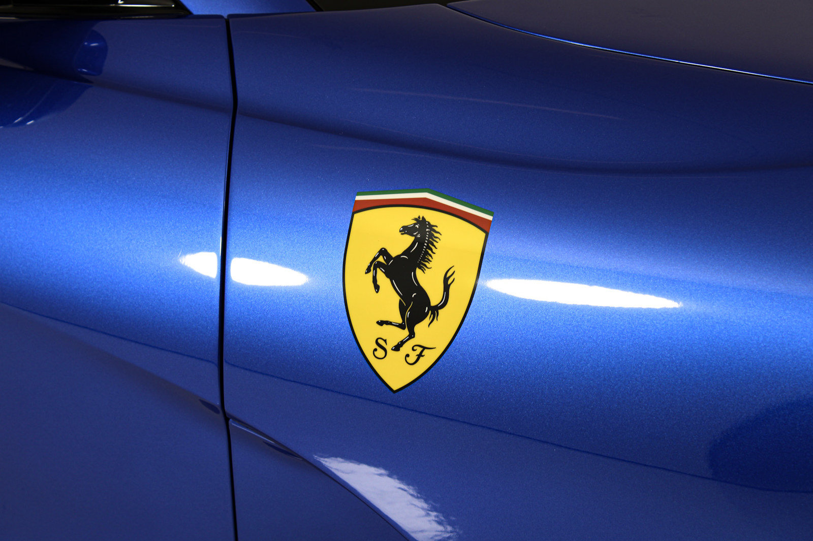 Certified 2022 Ferrari 812 GTS RWD image 46