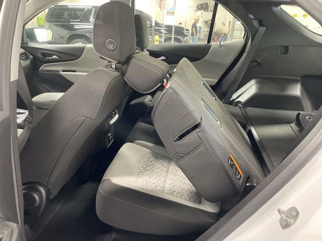 Used 2024 Chevrolet Equinox LS FWD image 24