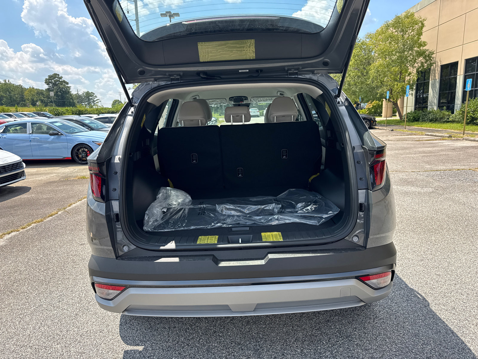 New 2026 Hyundai Tucson Blue SE AWD/4WD image 19