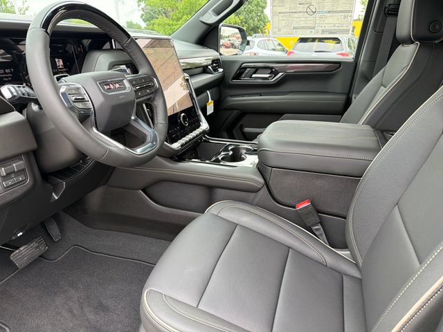 New 2026 GMC Yukon XL Elevation w/ Elevation Premium Package AWD/4WD image 16