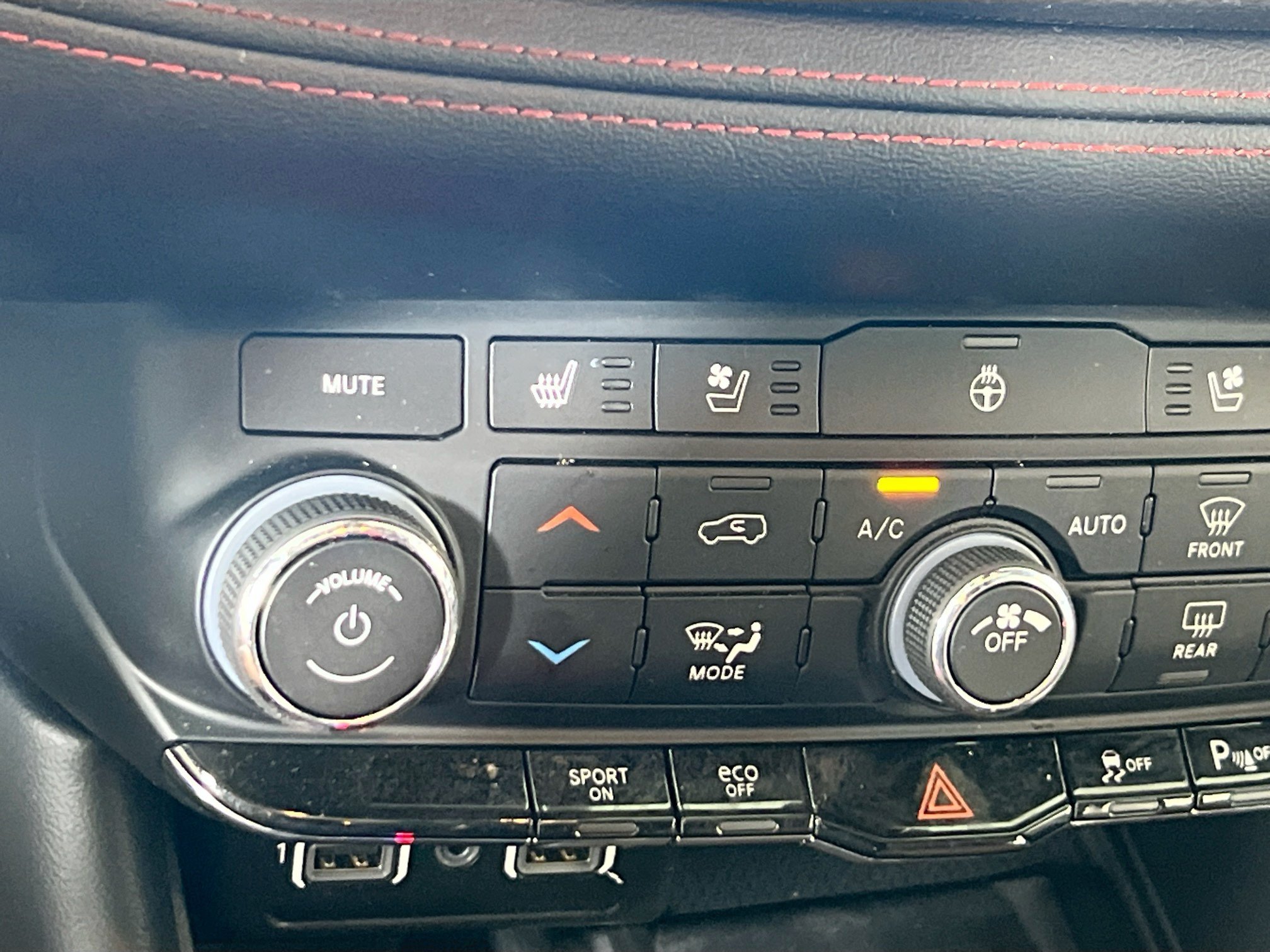 Used 2023 Dodge Durango R/T AWD/4WD image 20