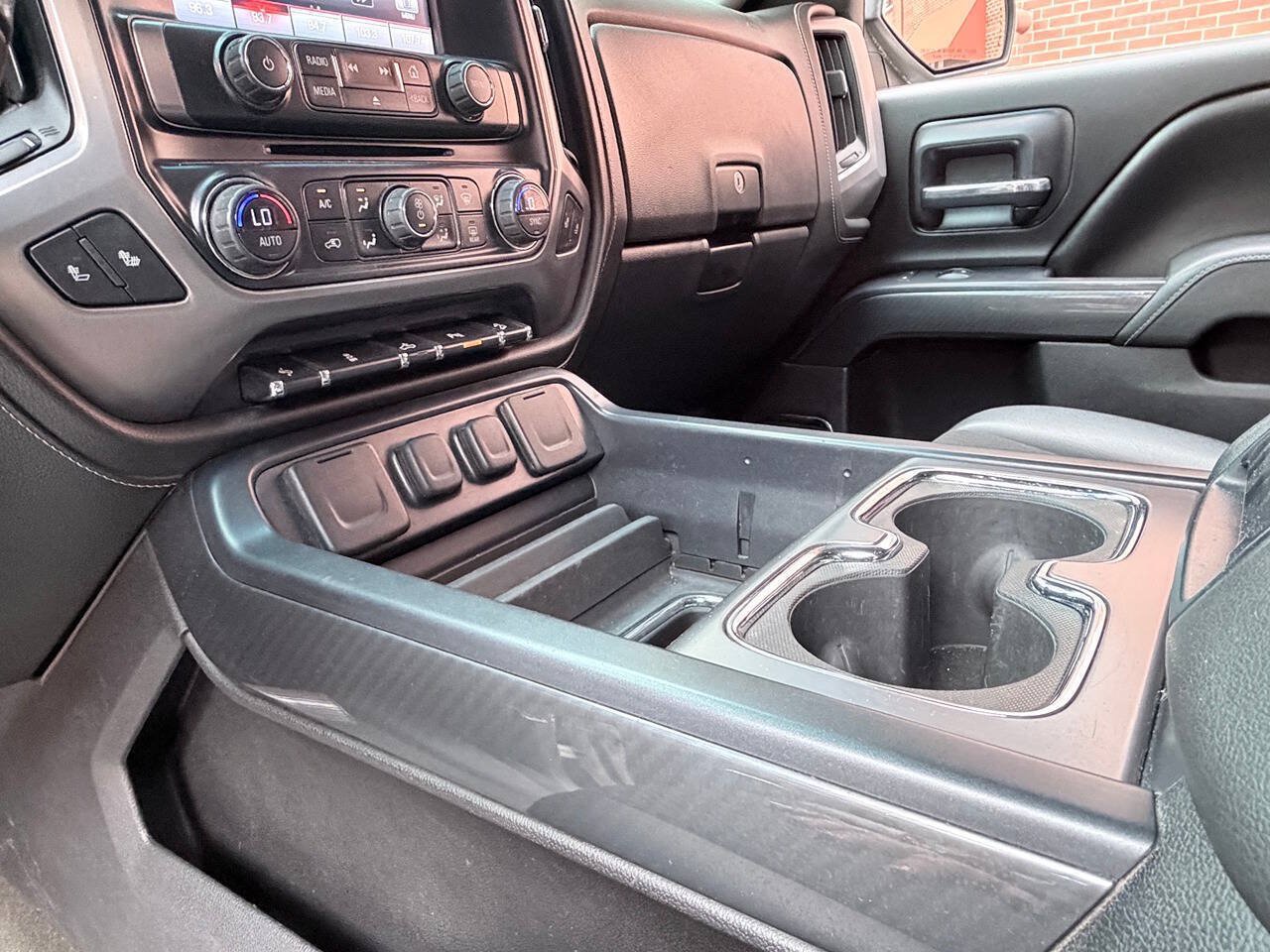 Used 2015 GMC Sierra 1500 SLE AWD/4WD image 21