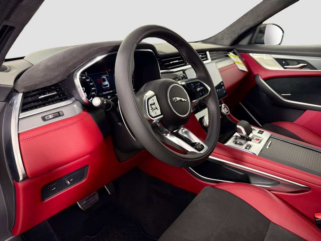 New 2026 Jaguar F-PACE SVR AWD/4WD image 9