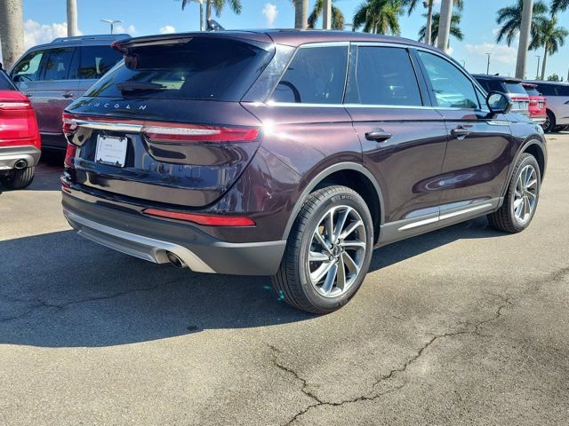 Certified 2023 Lincoln Corsair AWD w/ Equipment Group 101A image 6