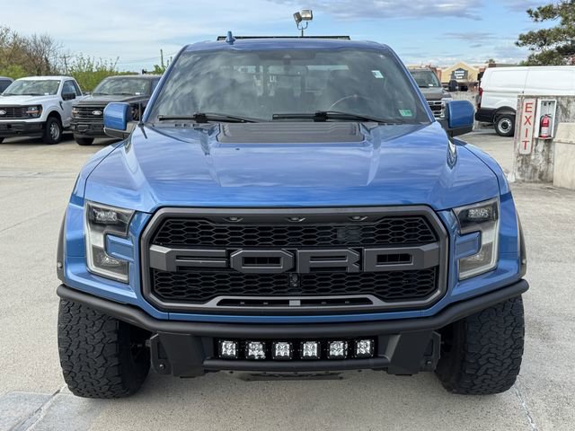 Used 2019 Ford F150 Raptor w/ Equipment Group 802A Luxury AWD/4WD image 2