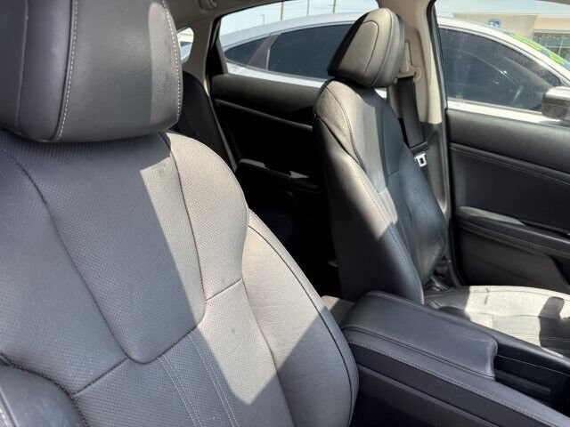 Used 2020 Honda Insight Touring image 12