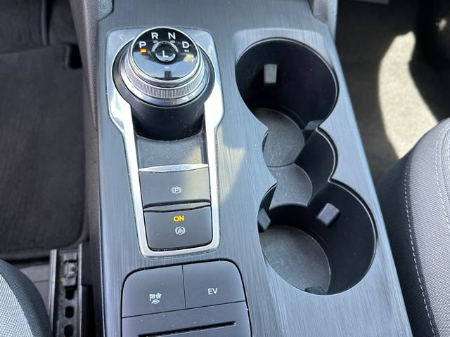 Used 2021 Ford Escape SE FWD image 17
