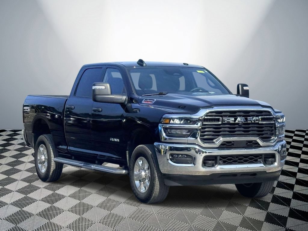 Used 2025 RAM 2500 Big Horn AWD/4WD image 4