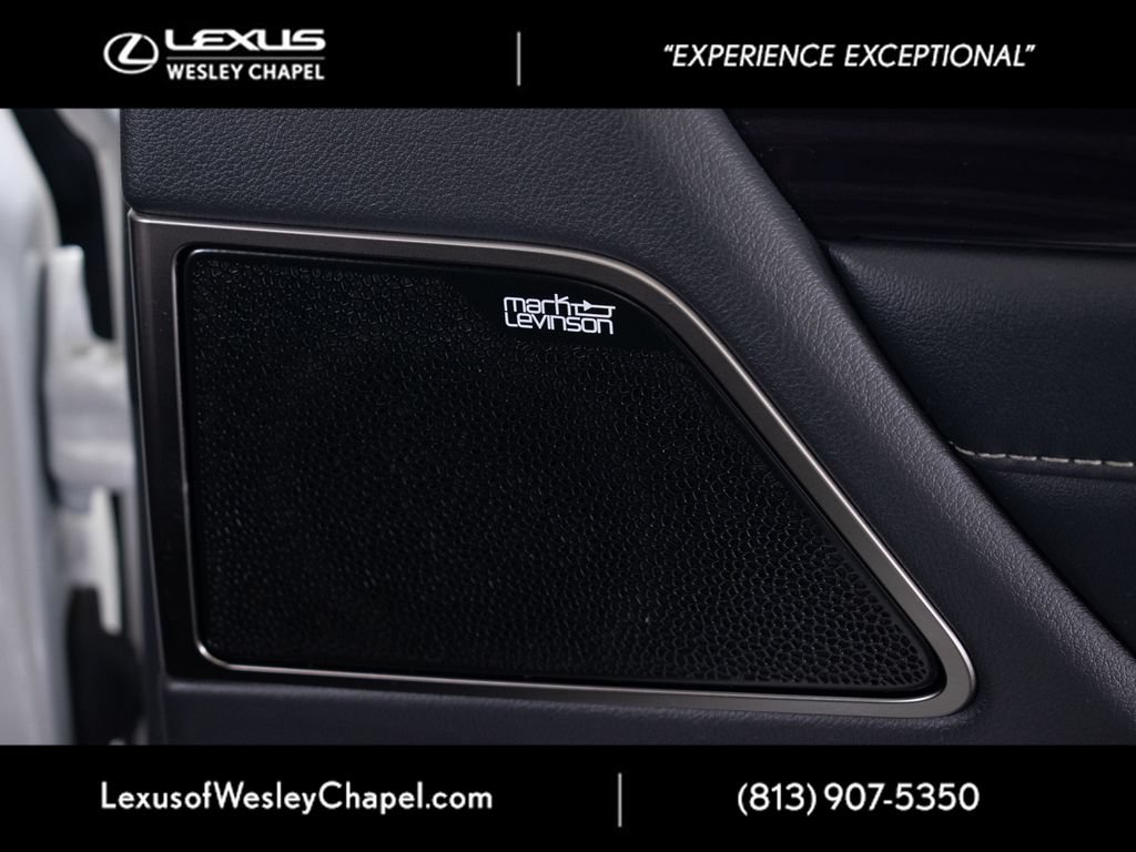 Used 2021 Lexus ES 300h Ultra Luxury w/ Accessory Package 2 FWD image 41