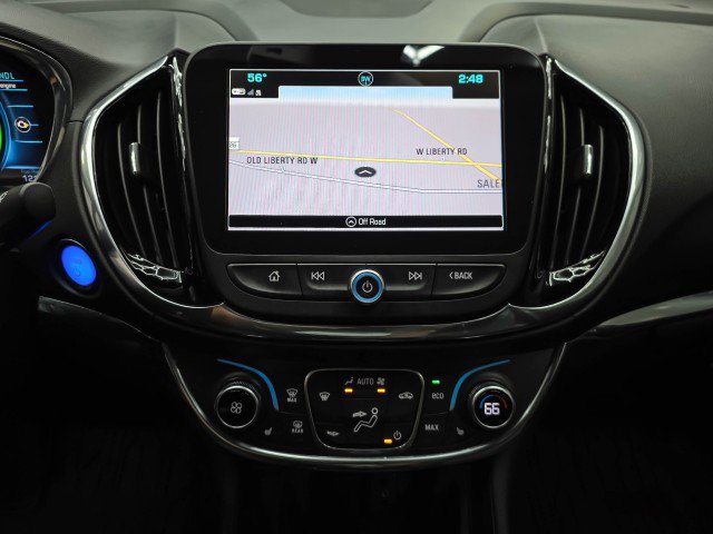 Used 2018 Chevrolet Volt Premier w/ Driver Confidence Package FWD image 24