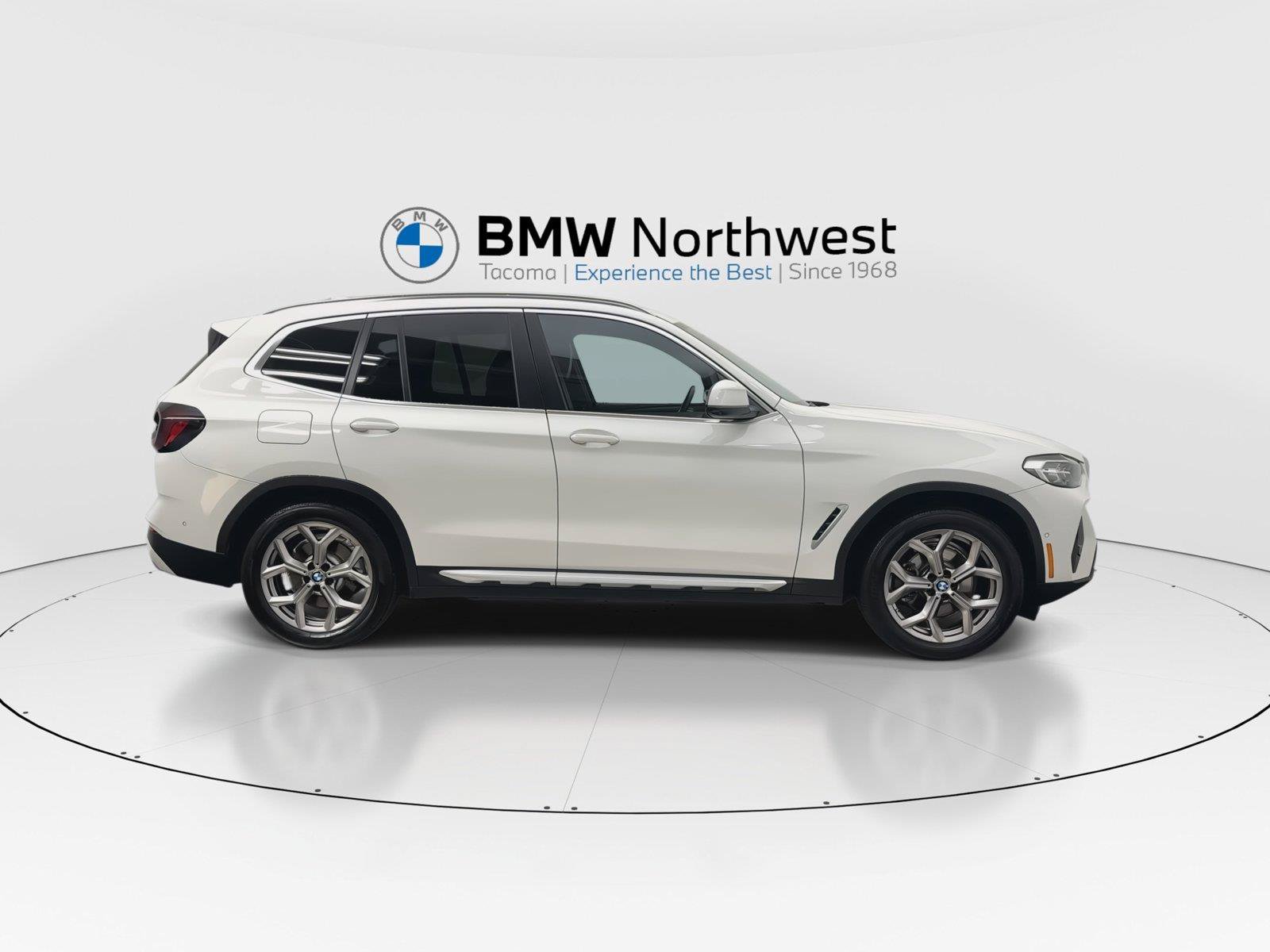 Used 2023 BMW X3 xDrive30i w/ Convenience Package w/ZPA AWD/4WD image 5