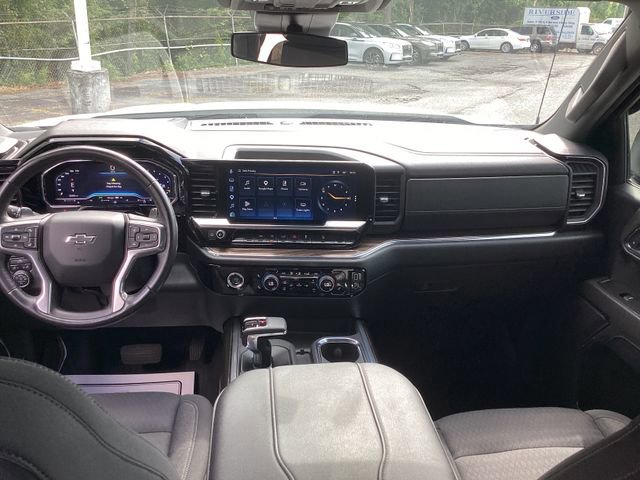 Used 2023 Chevrolet Silverado 1500 RST AWD/4WD image 15