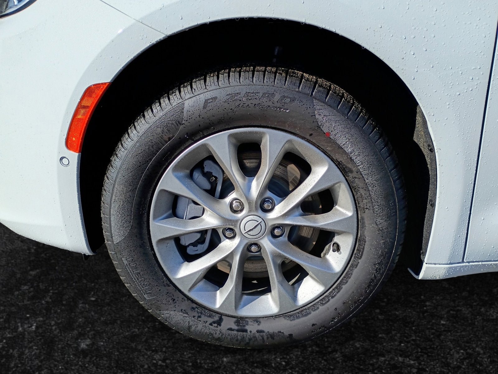 New 2026 Chrysler Pacifica Select image 15