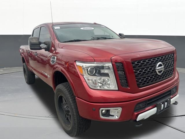 Used 2018 Nissan Titan PRO-4X w/ Pro-4x Convenience Package