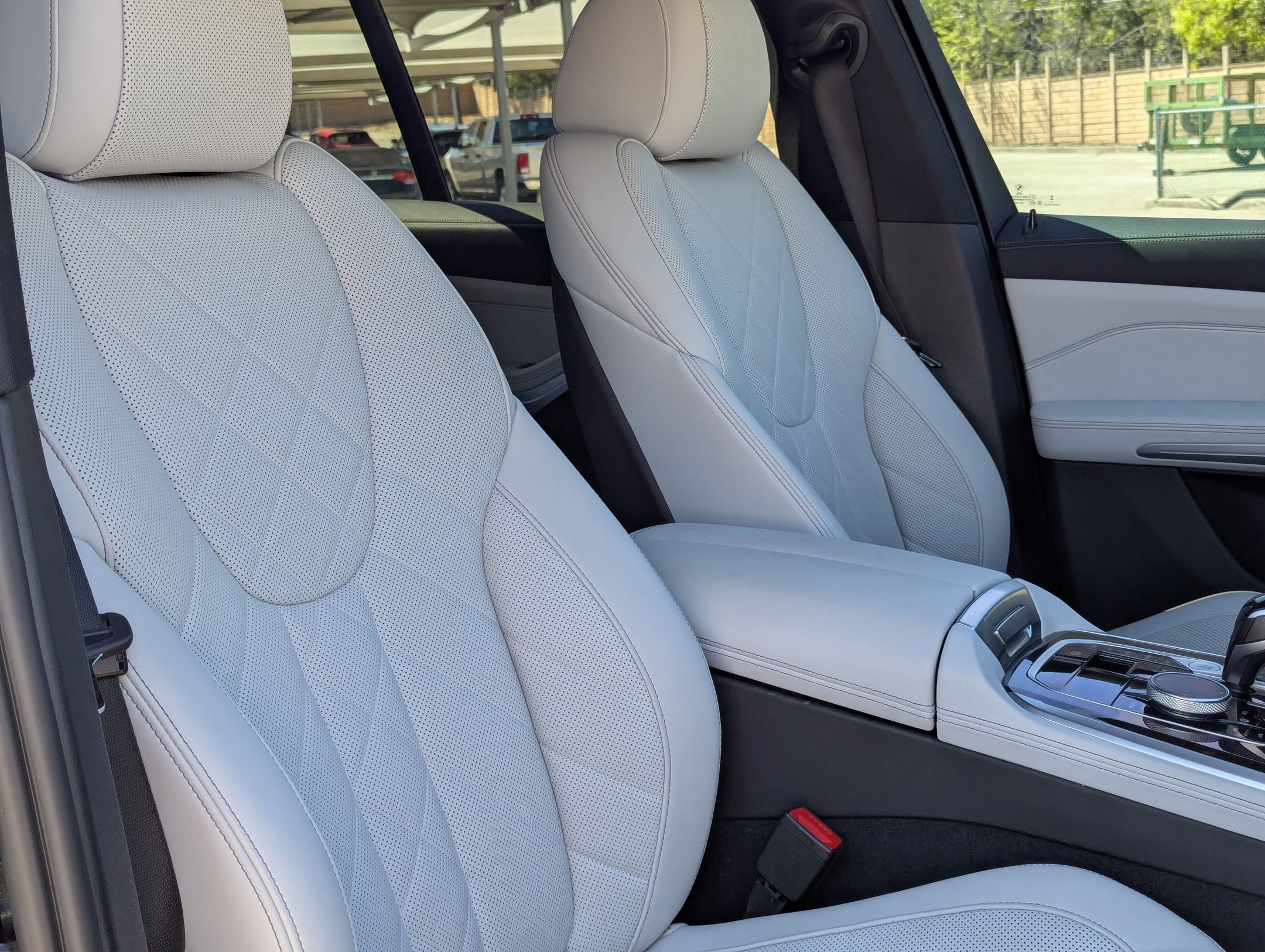 Used 2023 BMW X5 xDrive40i w/ Premium Package AWD/4WD image 31
