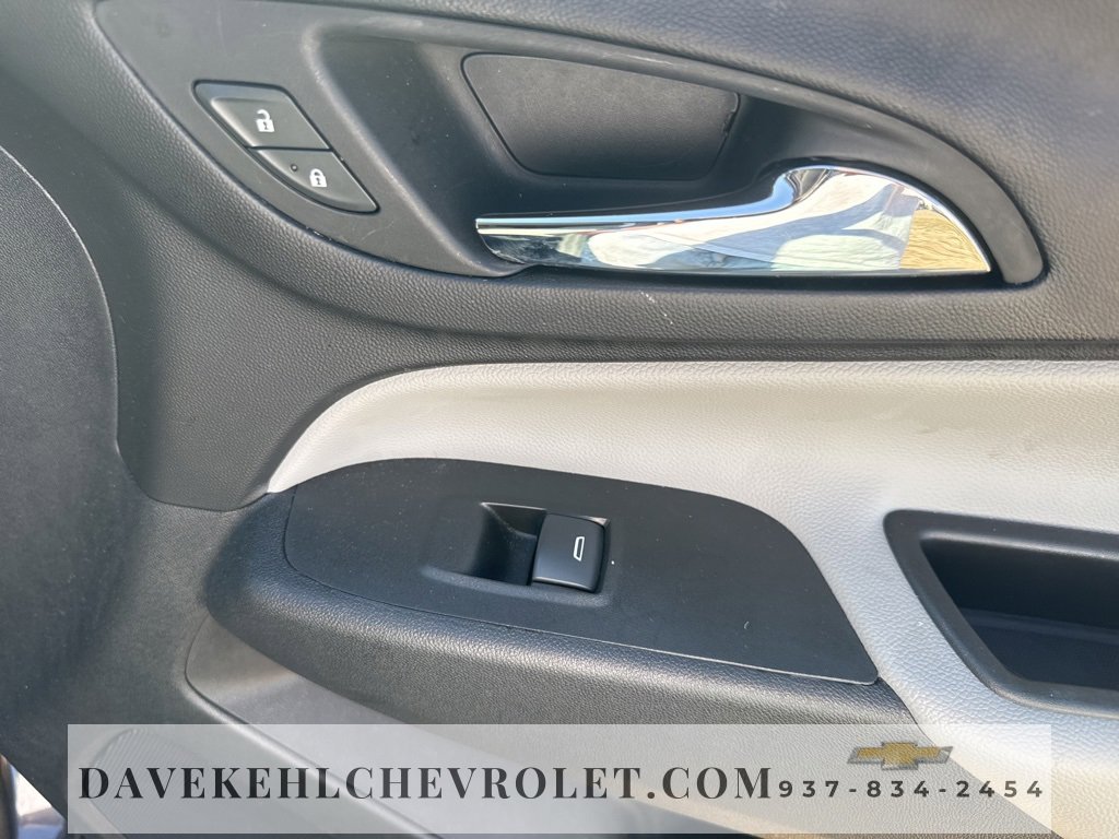 Used 2022 Chevrolet Equinox LS w/ LS Convenience Package image 27