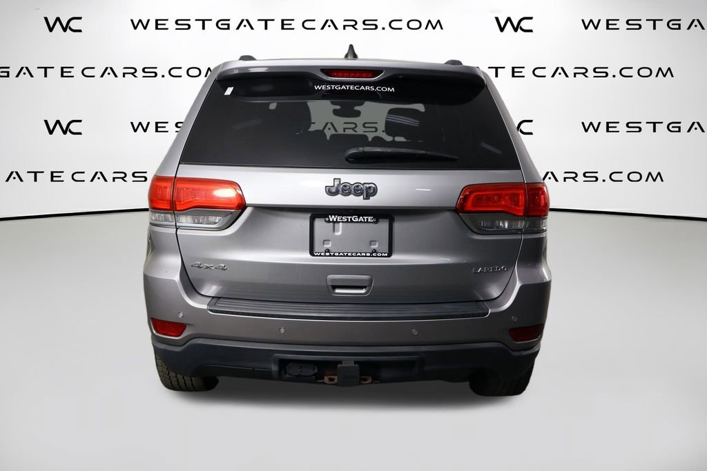 Used 2017 Jeep Grand Cherokee Laredo w/ Quick Order Package 23E image 4