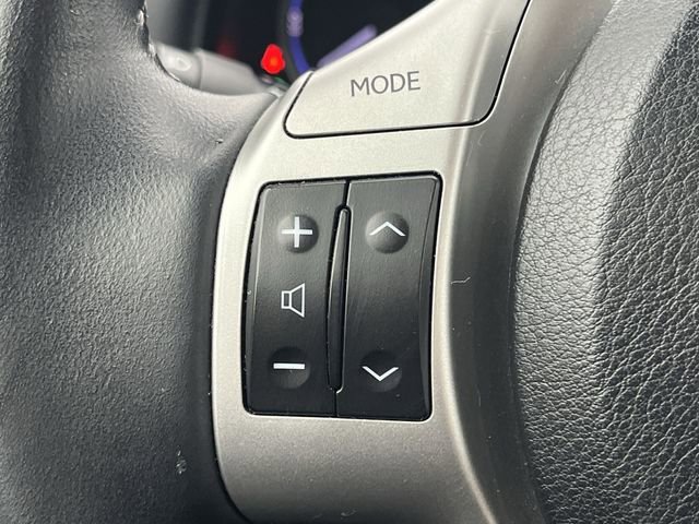 Used 2011 Lexus CT 200h image 16