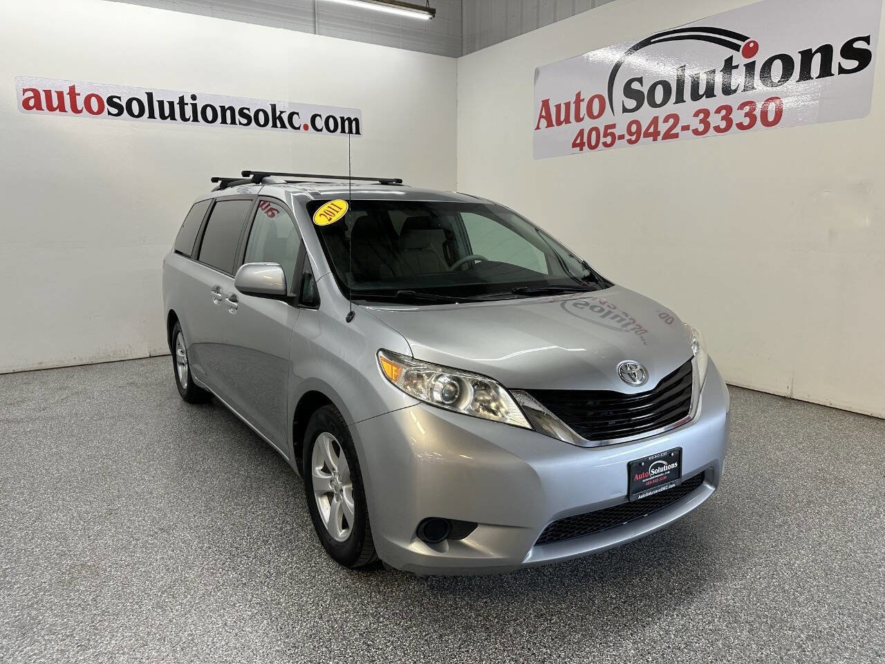 Used 2011 Toyota Sienna LE
