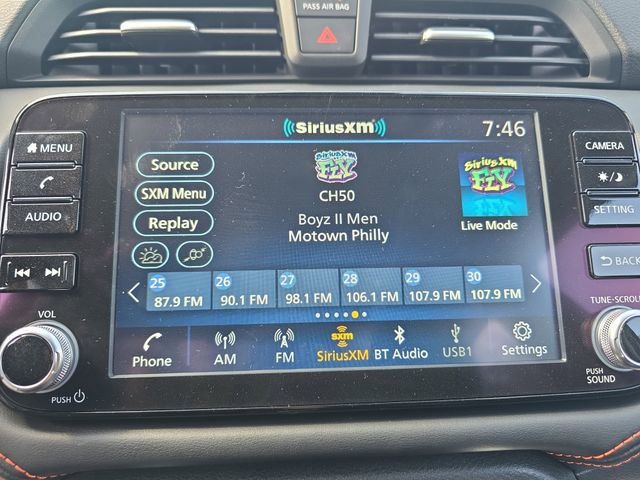 New 2025 Nissan Versa SR w/ Trunk Package image 19