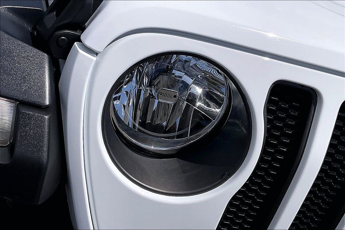 Used 2023 Jeep Wrangler Unlimited Rubicon image 26