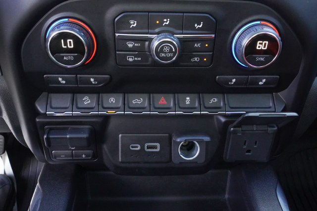 Used 2020 Chevrolet Silverado 1500 RST AWD/4WD image 24