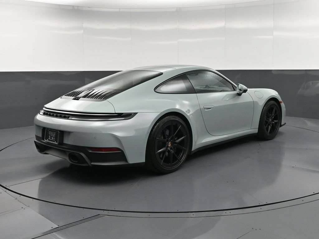 Certified 2025 Porsche 911 Carrera RWD image 8