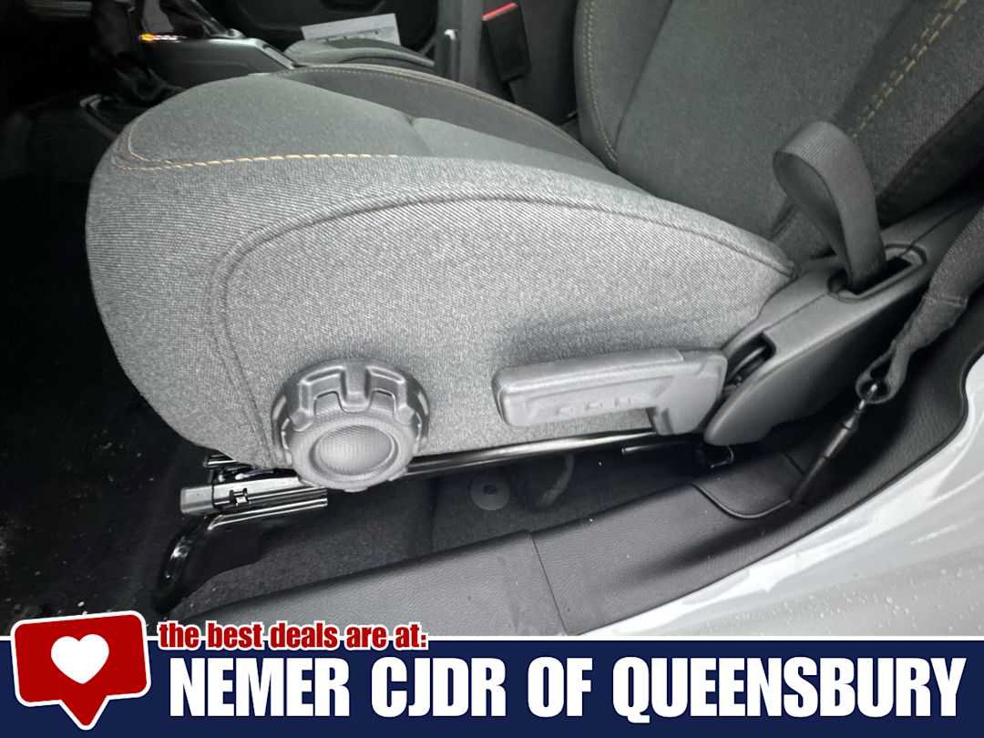 New 2026 Jeep Gladiator Sport AWD/4WD image 12