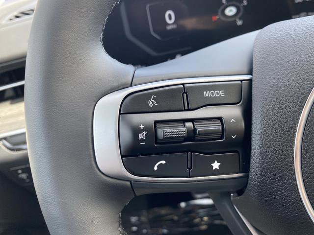 New 2026 Kia K5 EX image 30