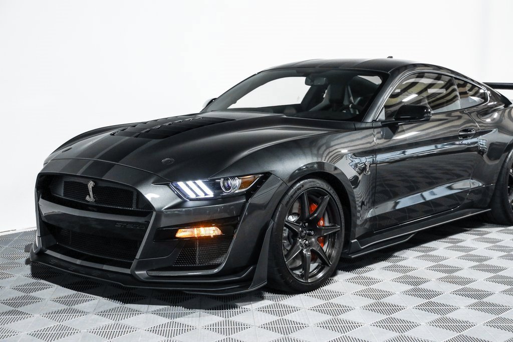 Used 2020 Ford Mustang Shelby GT500 w/ Carbon Fiber Track Pack image 18