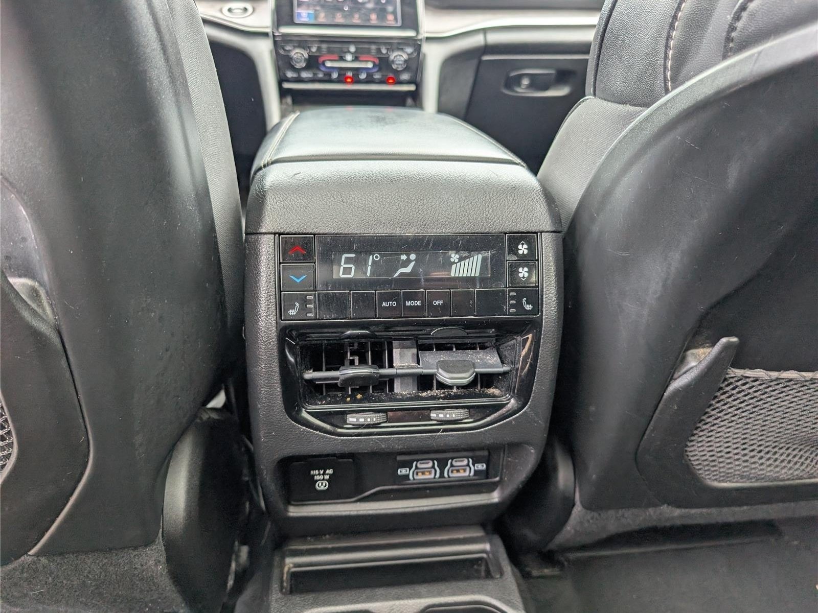 Used 2022 Jeep Grand Cherokee L Limited AWD/4WD image 21