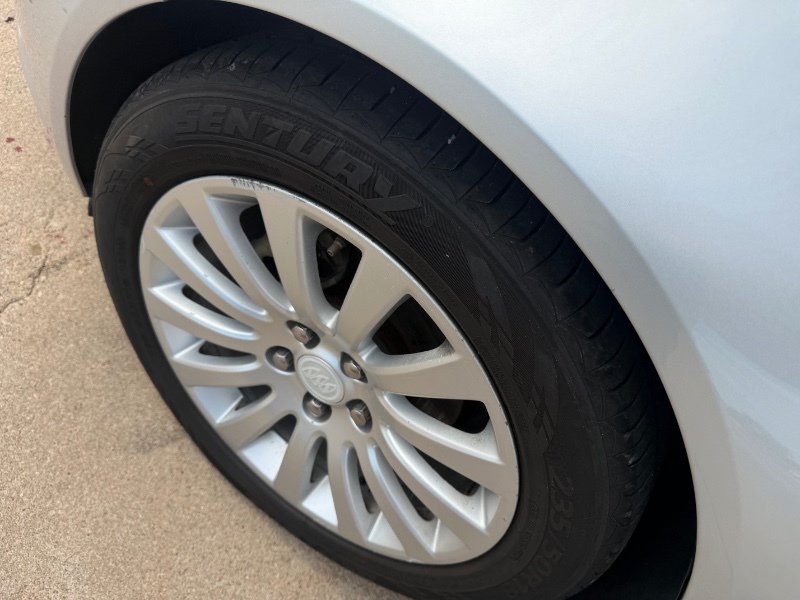Used 2012 Buick Regal Leather FWD image 14