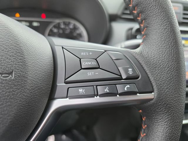 New 2025 Nissan Versa SR FWD image 22