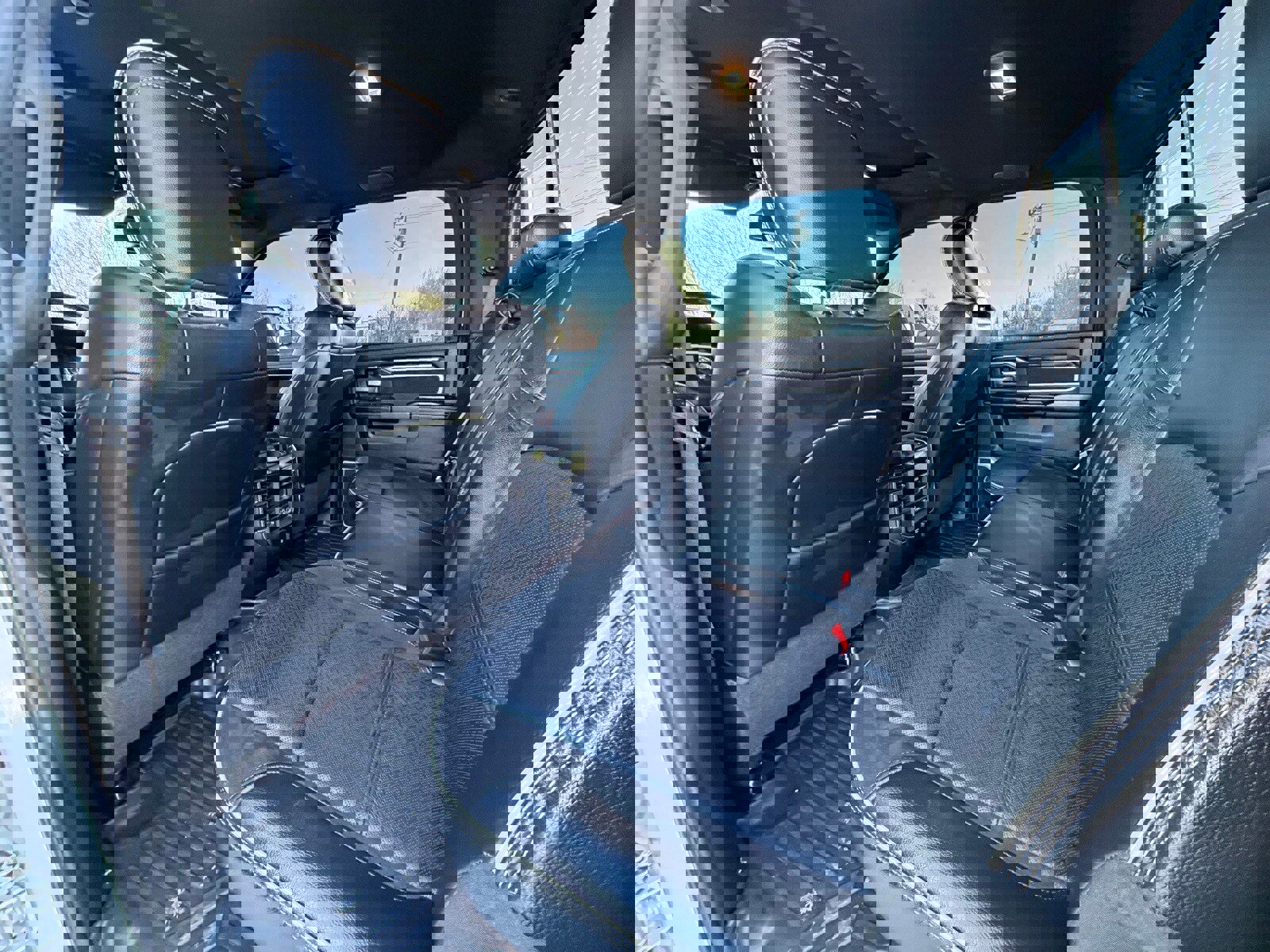 Used 2021 RAM 2500 Laramie w/ Night Edition image 8