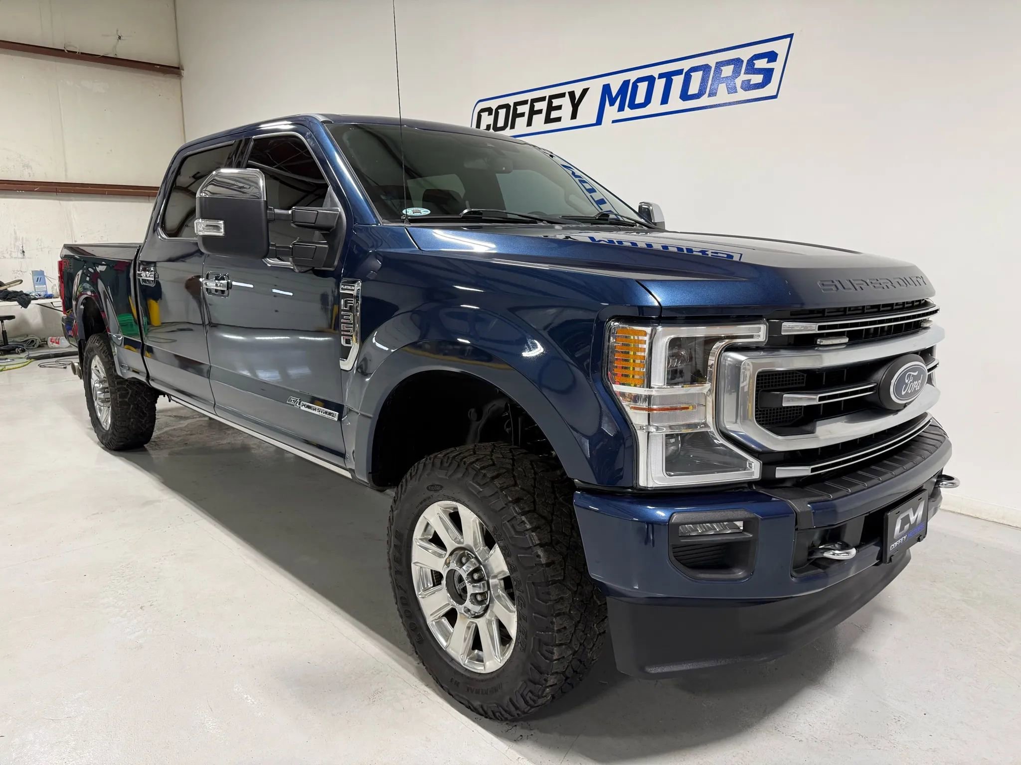 Used 2020 Ford F350 Platinum w/ FX4 Off-Road Package image 8
